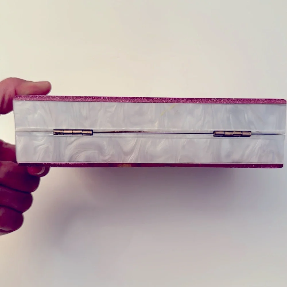 🦄BARI LYNN Unicorn Acrylic Box Bag w/glitter - Picture 4 of 8